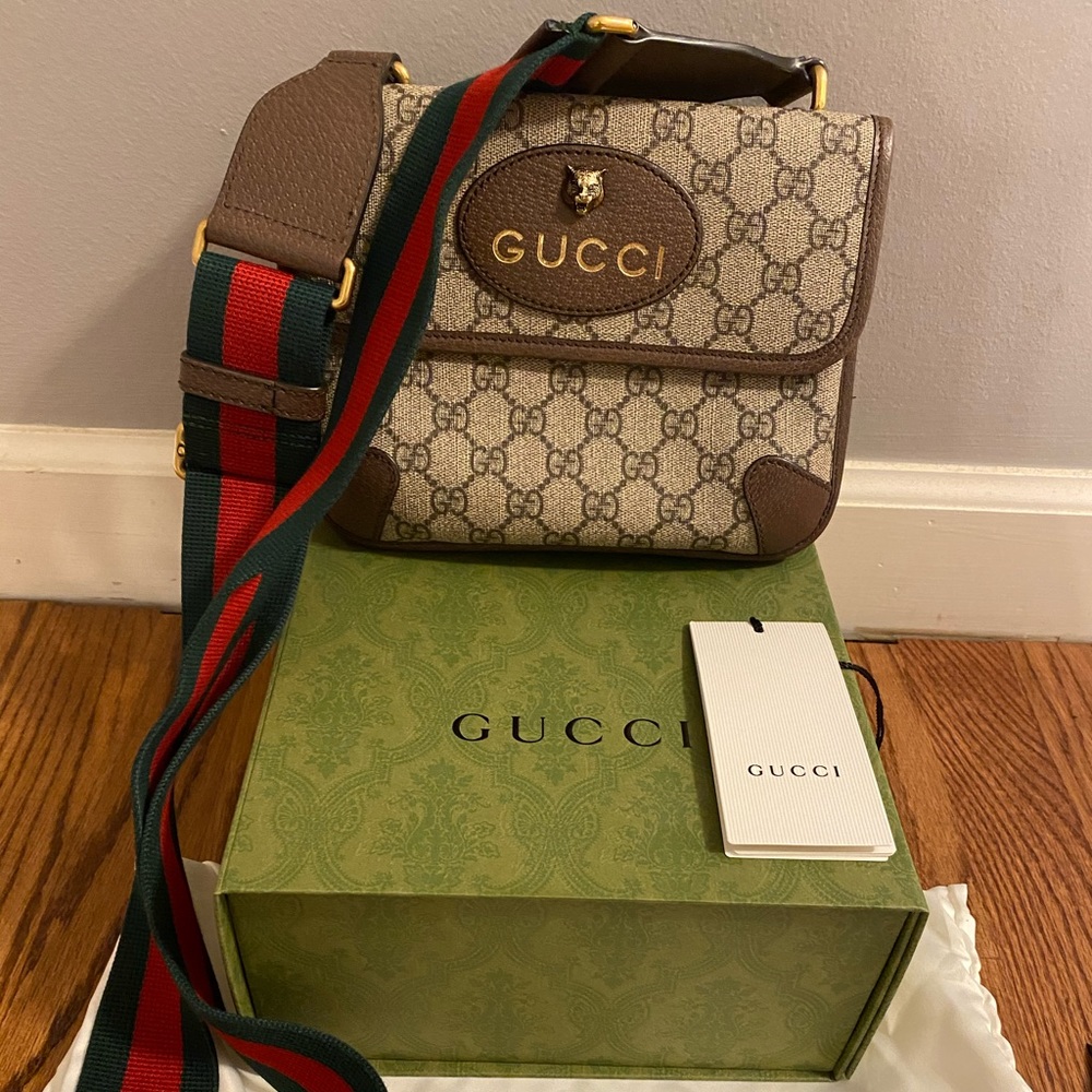 Gucci Vintage Neo Crossbody Bag